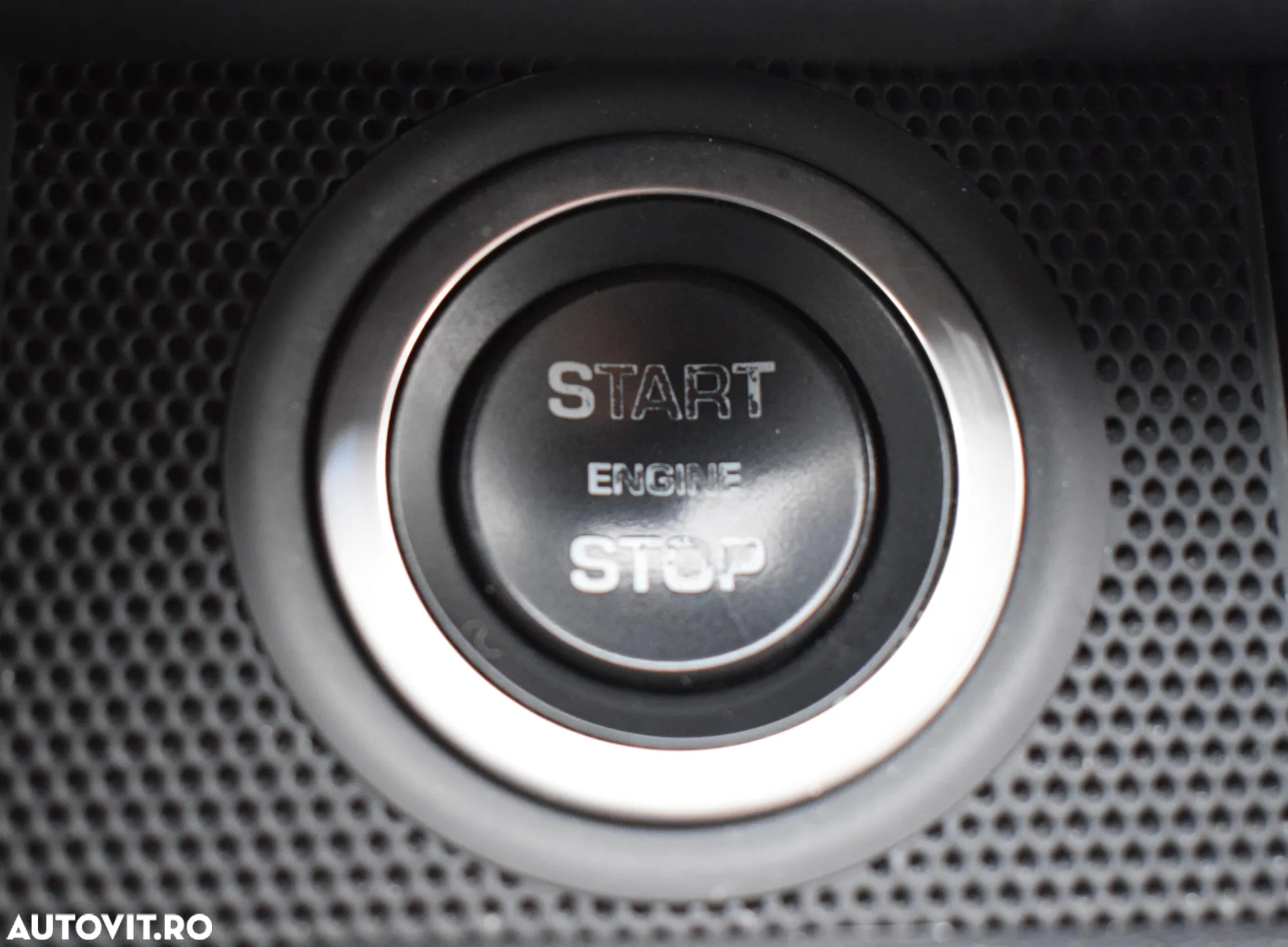 Land Rover Range Rover Sport 3.0 SDV6 HSE - 24