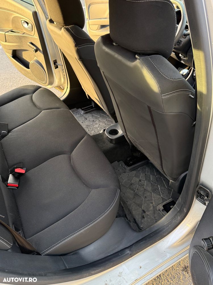 Renault Clio TCe Life - 9