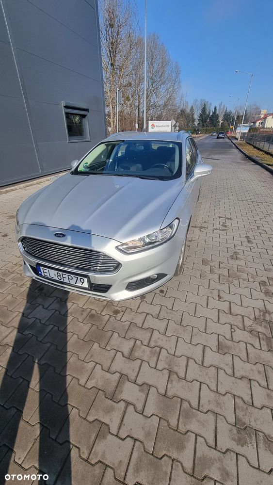 Ford Mondeo 2.0 TDCi STart-Stopp Allrad Vignale - 6