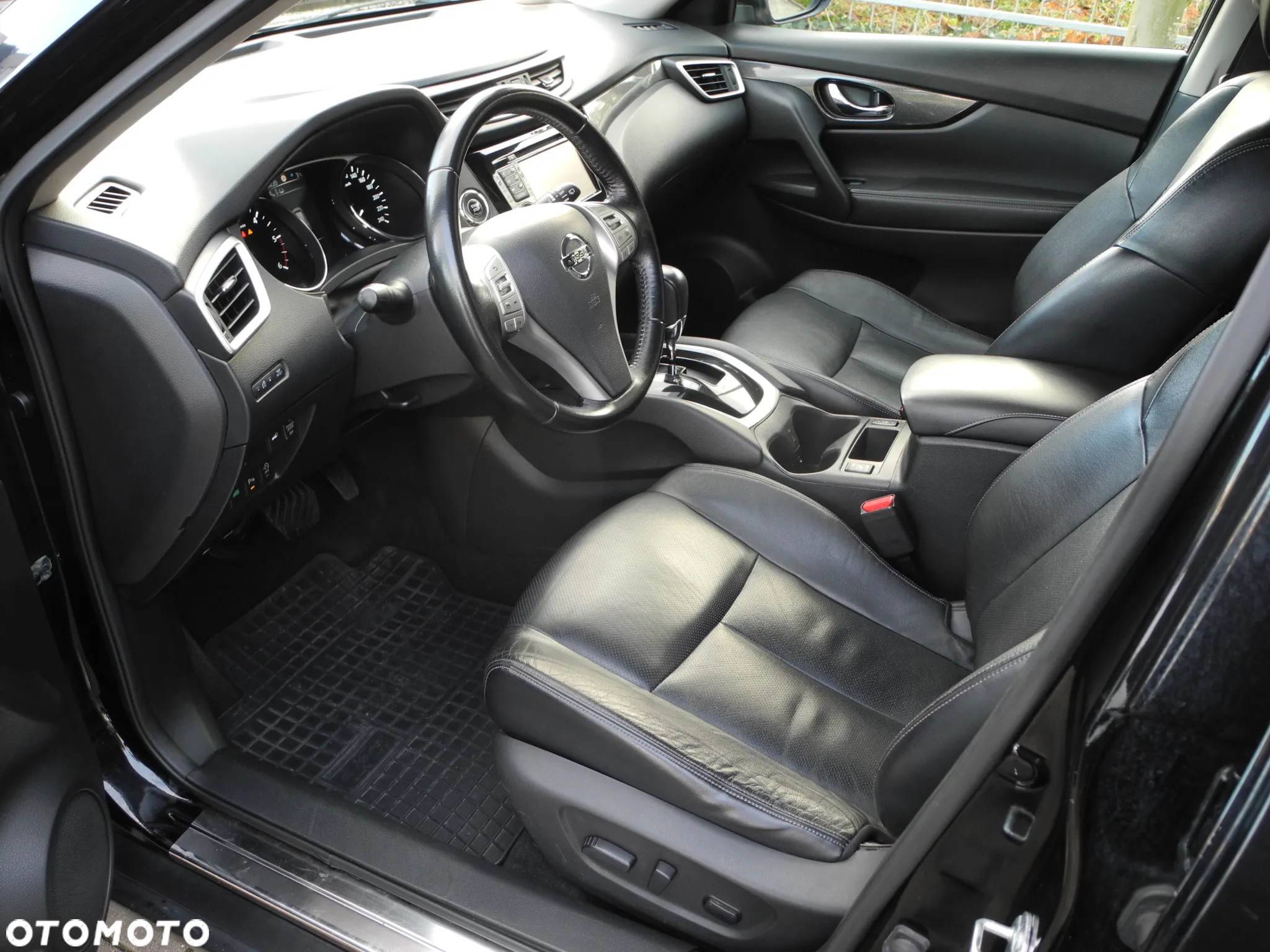Nissan X-Trail - 13