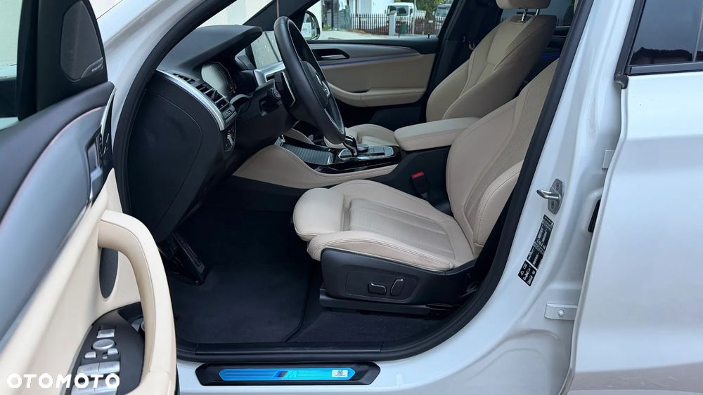 BMW X4 2025 photo 4