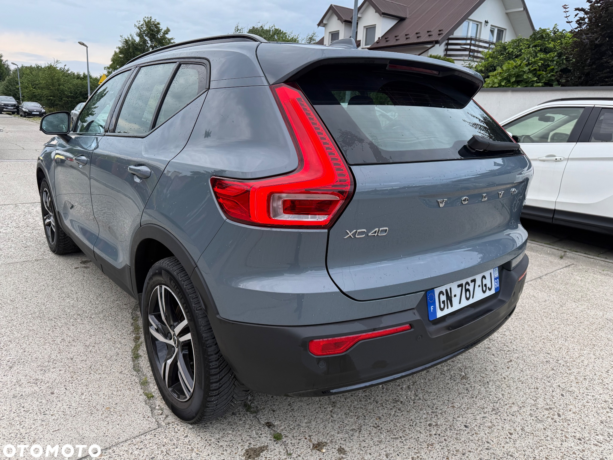 Volvo XC 40 B3 Ultimate Dark - 4