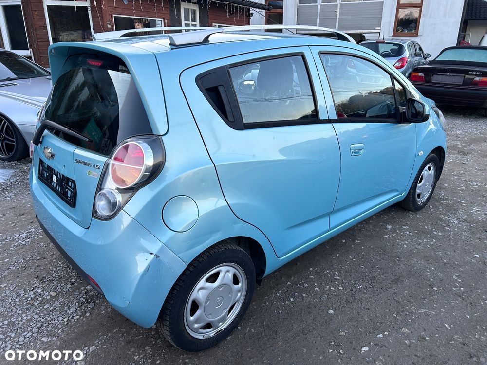Chevrolet Spark 1.0 LT - 4