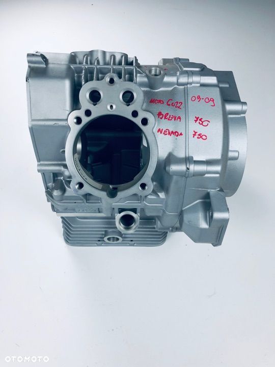 Moto Guzzzi Breva Nevada blok silnika krater NOWY - 6