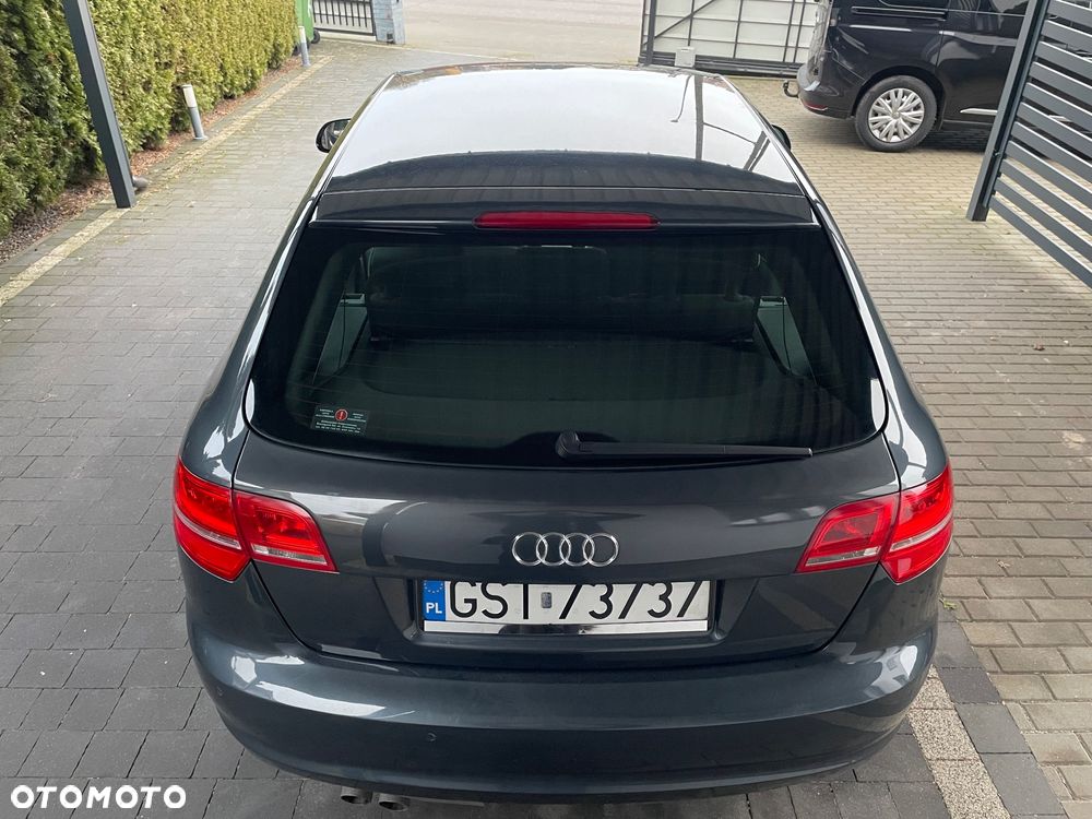 Audi A3 Sportback 2.0 TDI DPF Ambiente - 16