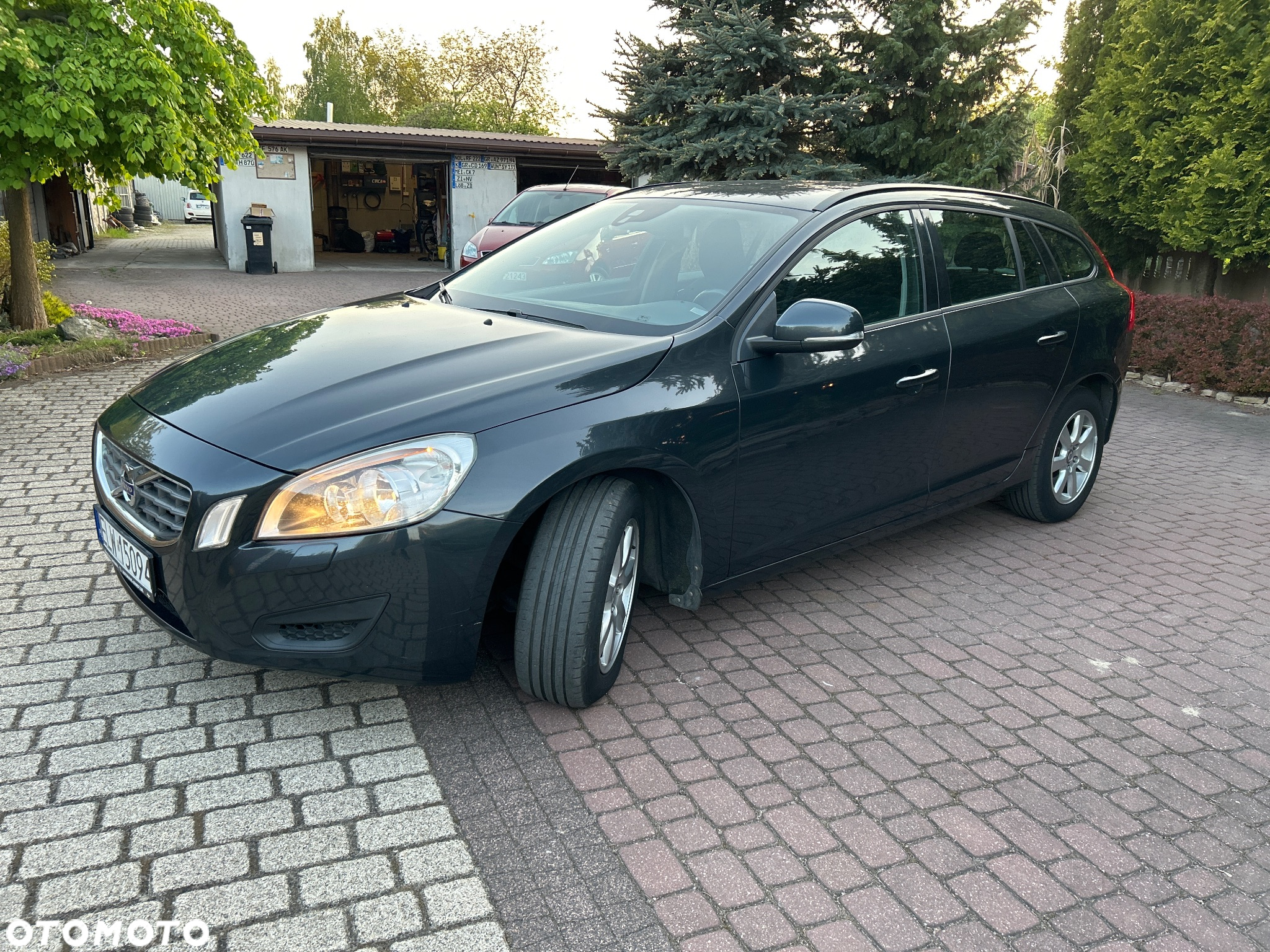 Volvo V60 DRIVe - 2
