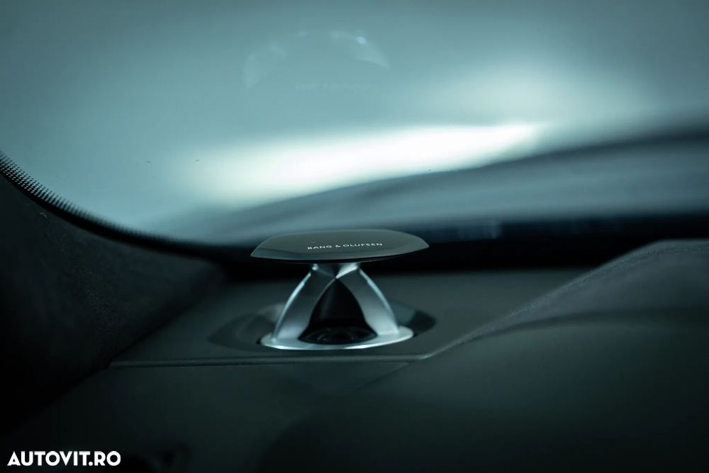 Lamborghini URUS - 25