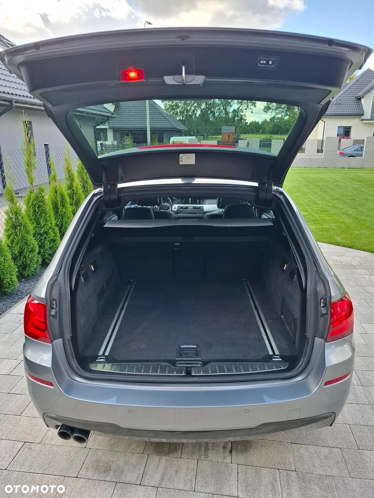 BMW Seria 5 520d - 13