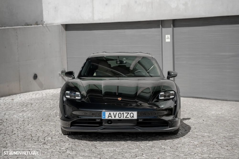 Porsche Taycan Sport Turismo Standard - 27