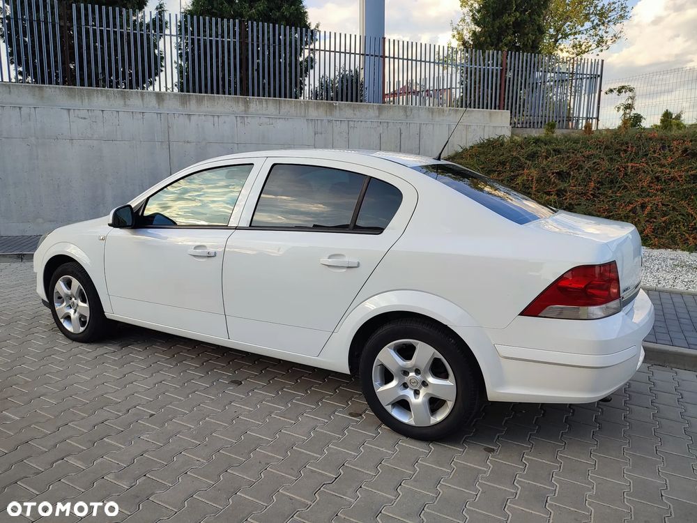 Opel Astra III 1.6 - 11