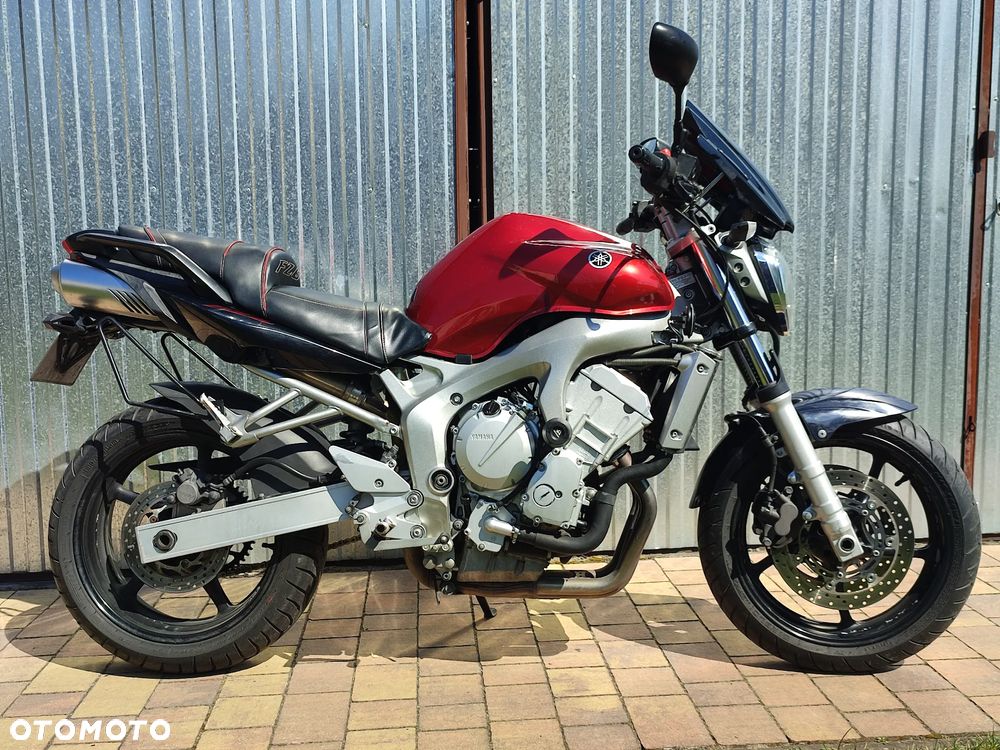 Yamaha FZ6 - 8