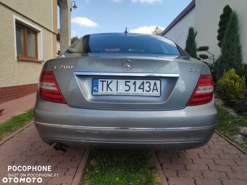 Mercedes-Benz Klasa C 200 T CDI 7G-TRONIC Edition - 9