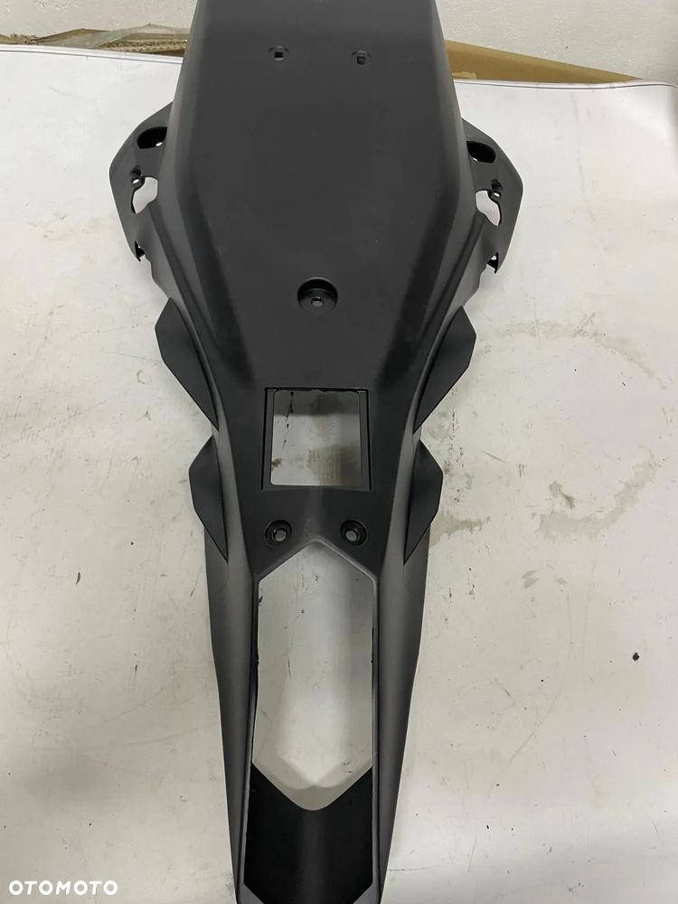 Owiewka Wypełnienie tył Yamaha R6 2019 (RJ27) - 1