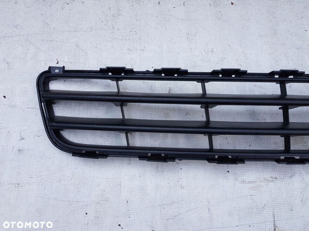kratka zderzaka przód 71721-72k0 suzuki swift iii mk6 2008-2010 - 2