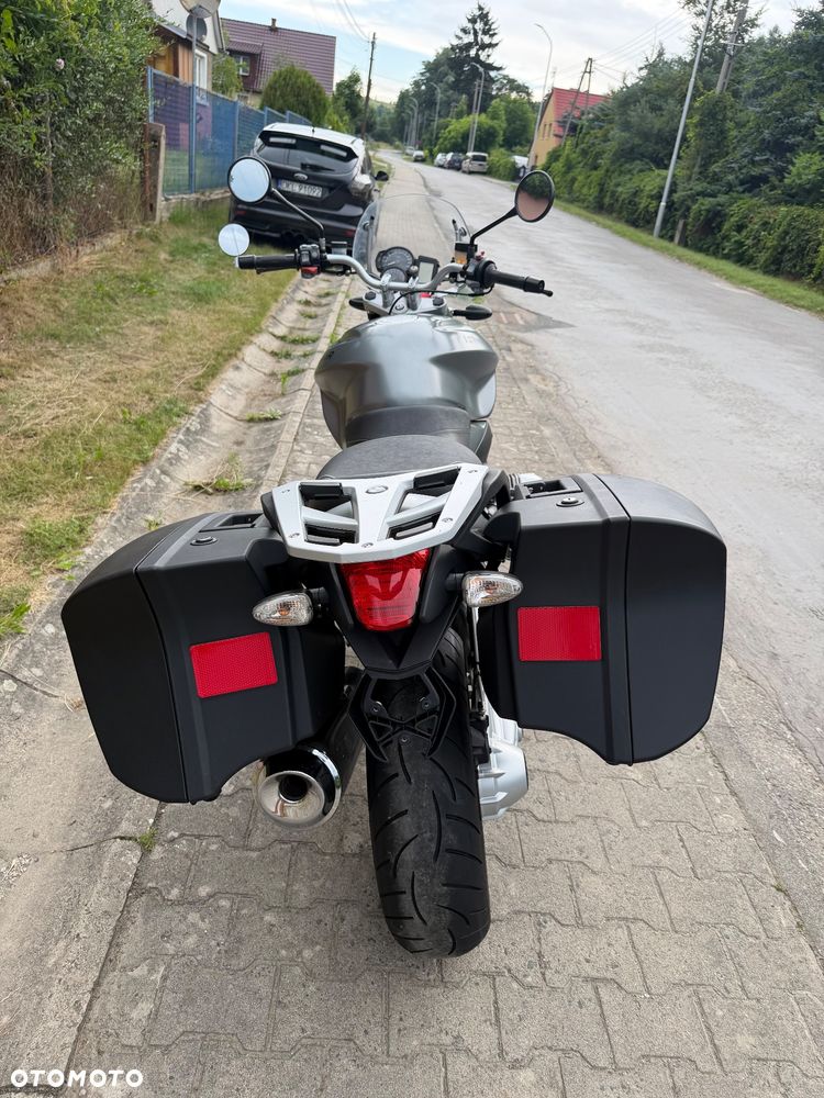 BMW R - 16