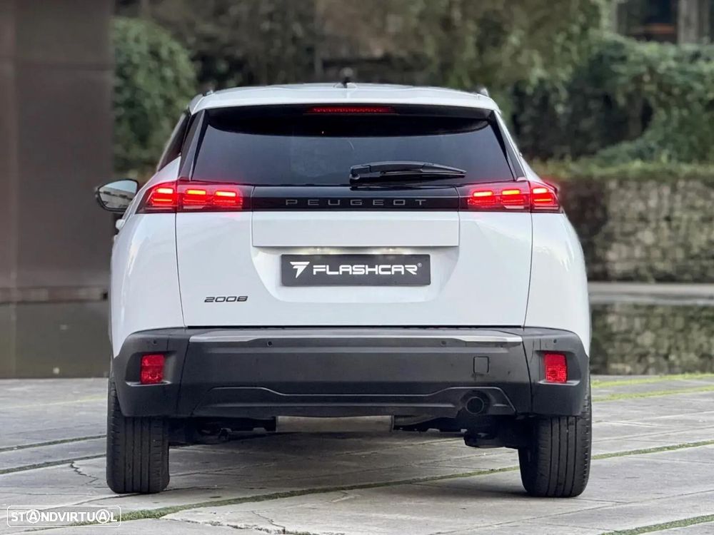 Peugeot 2008 - 15