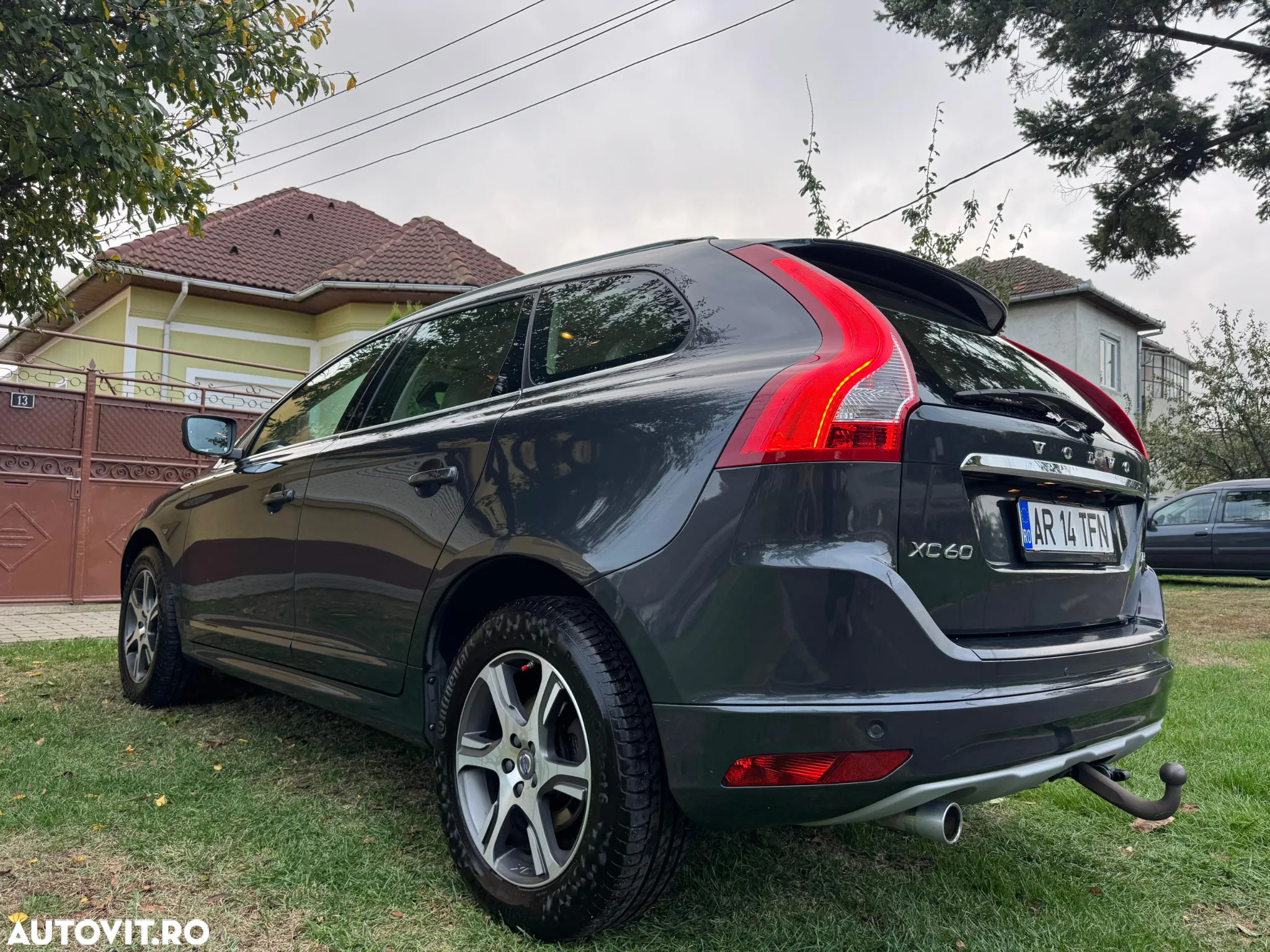 Volvo XC 60 - 4