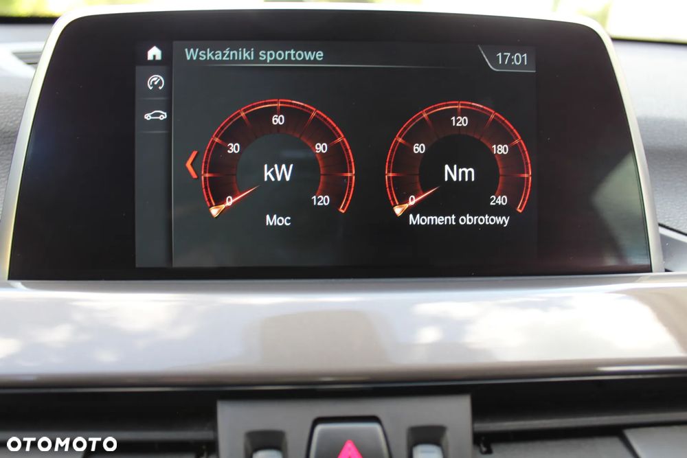 BMW X1 sDrive18i xLine - 33