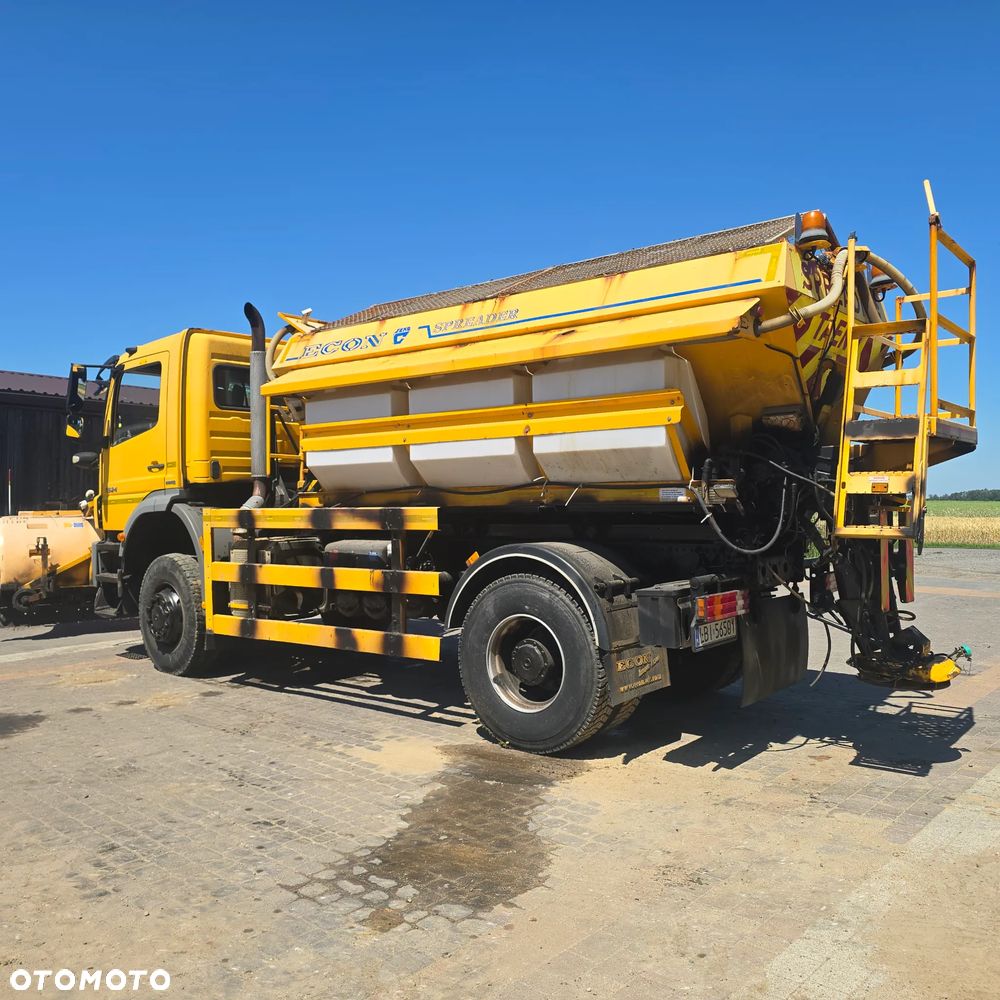 Mercedes-Benz AXOR - 3