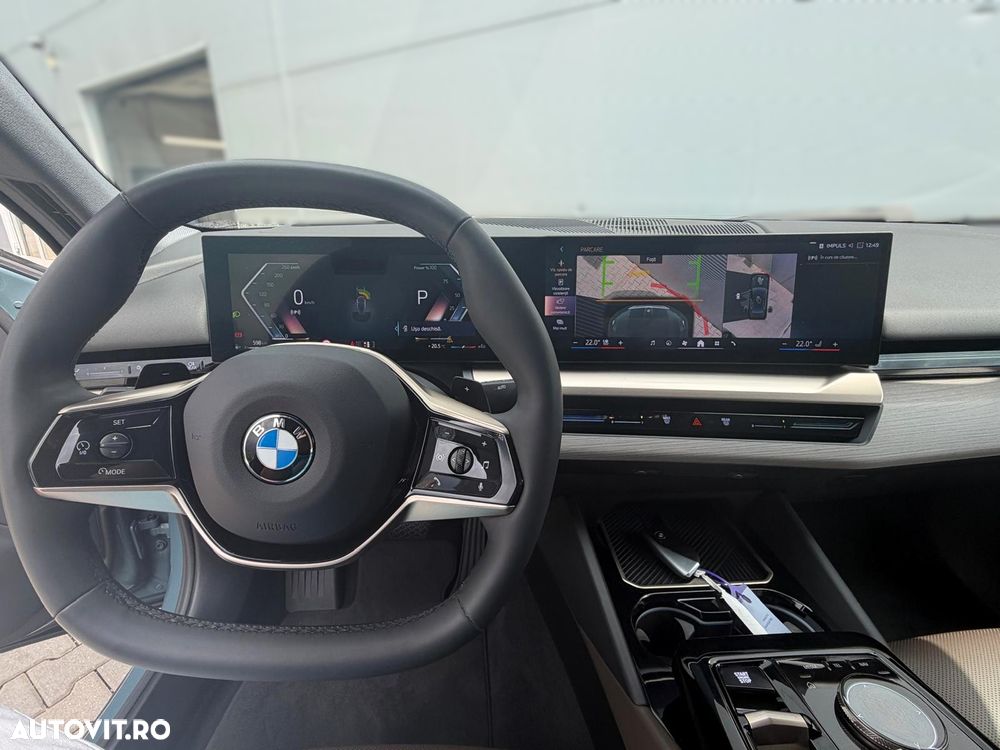 BMW Seria 5 520d xDrive AT MHEV - 11