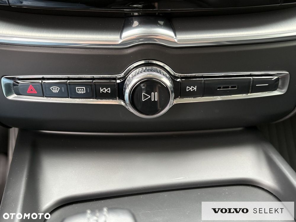 Volvo XC 60 - 18