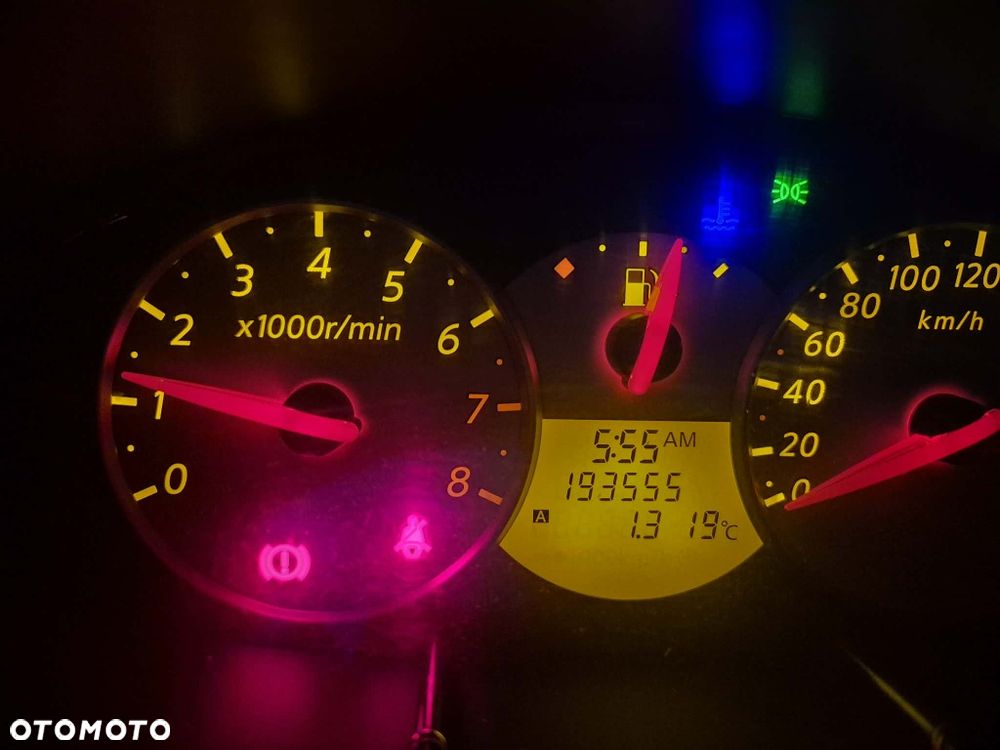 Nissan Micra - 6