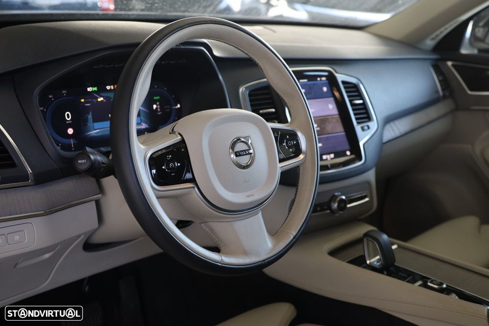 Volvo XC 90 2.0 T8 PHEV Core AWD - 21