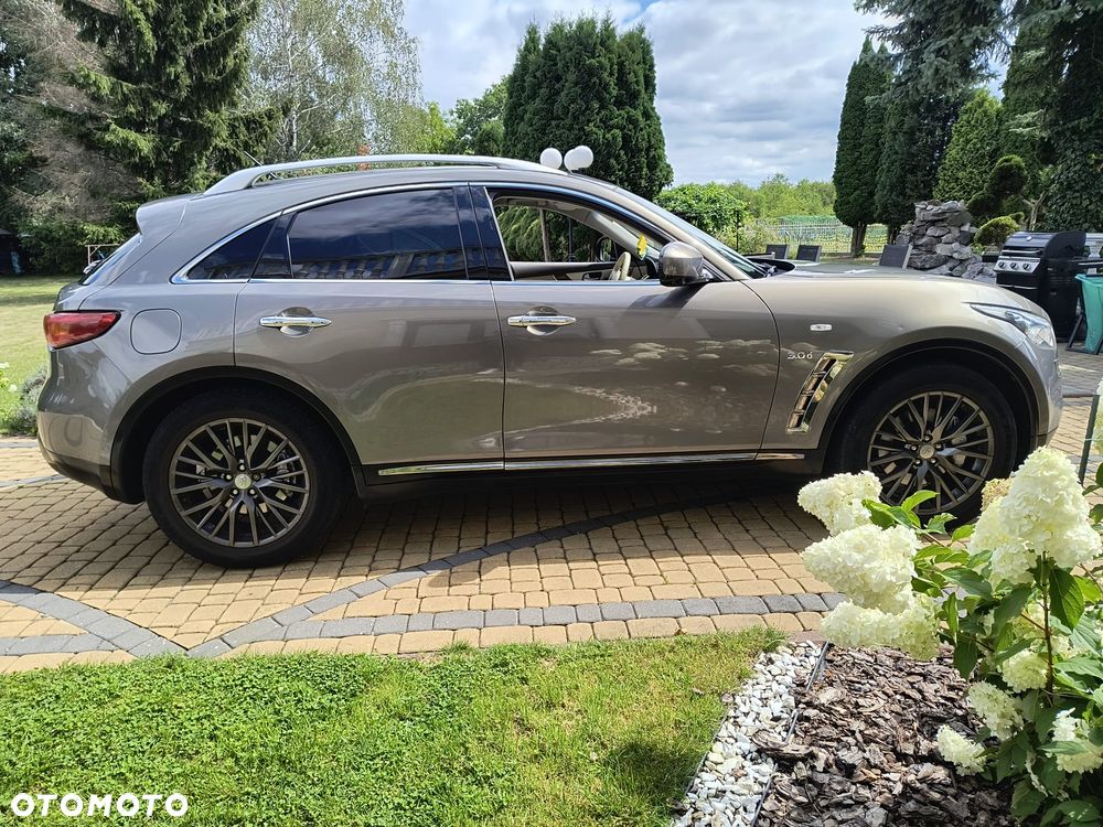 Infiniti QX70 3.0d GT Premium - 4