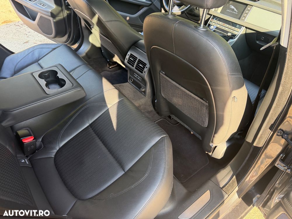 Jaguar XF 20d Aut. Prestige - 14