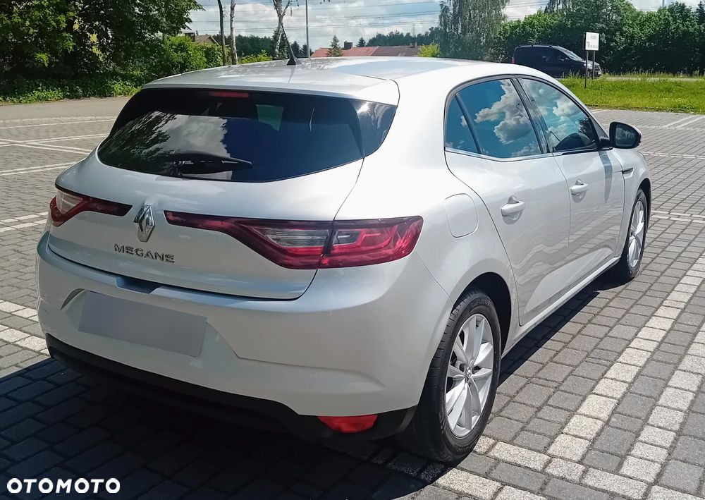 Renault Megane 1.5 dCi Energy Life EU6 - 8