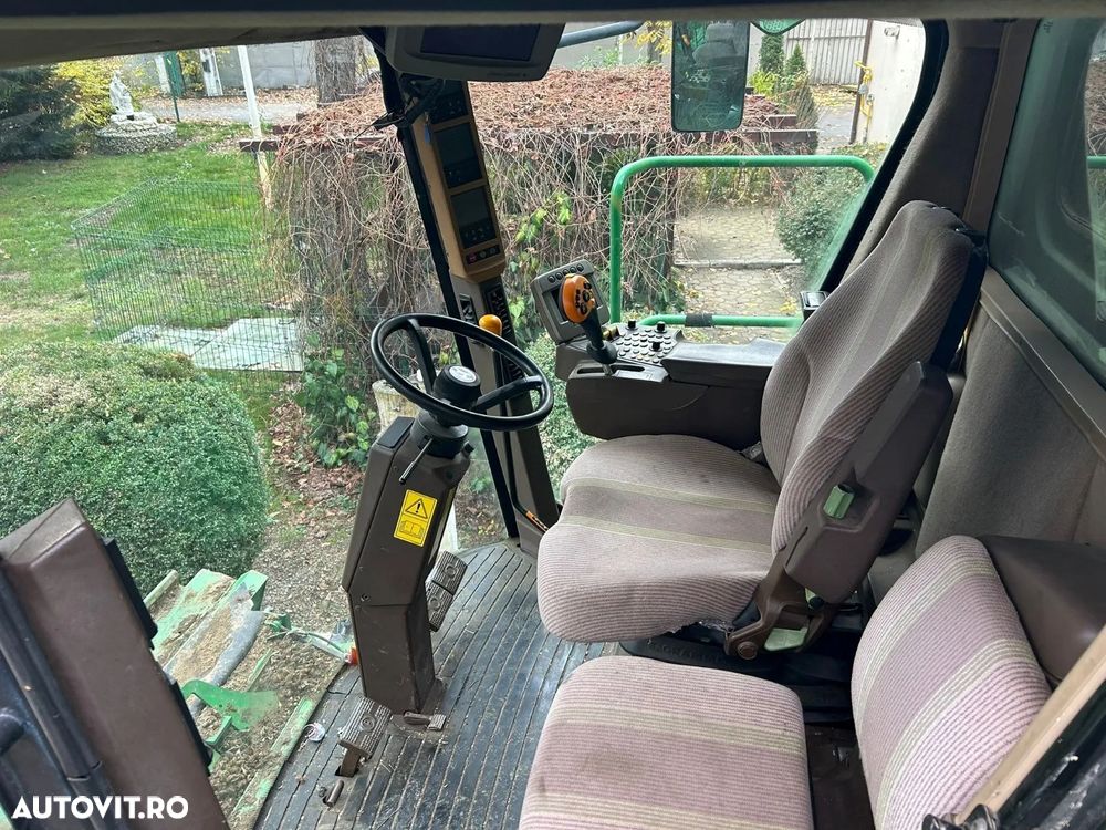 John Deere S690i - 5