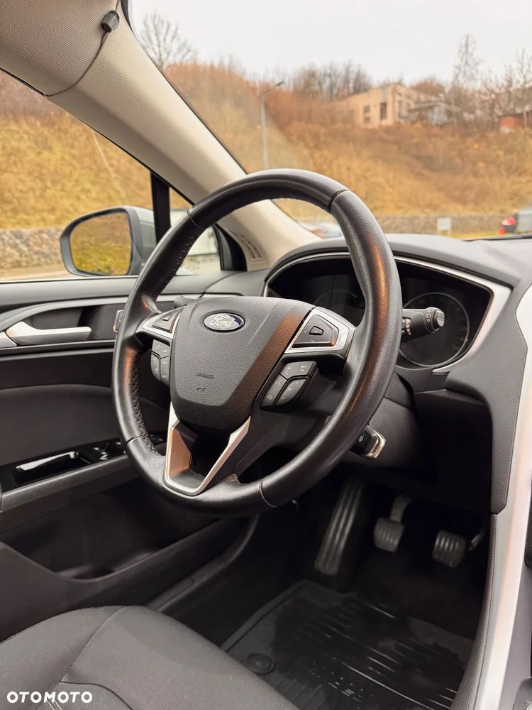 Ford Mondeo 1.5 EcoBoost Edition - 10