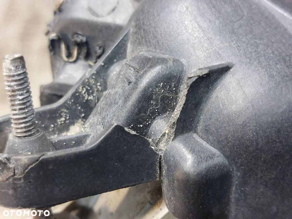 HALOGEN LEWY + RAMKA HALOGENU KIA CEED II - 6