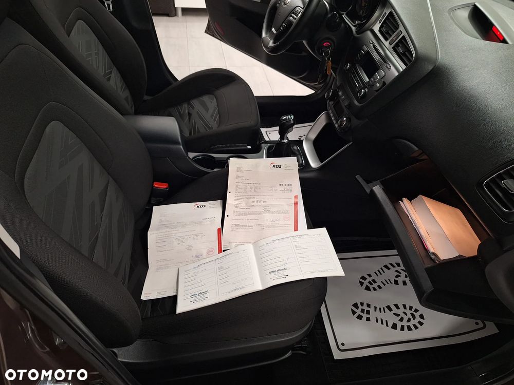 Kia Ceed 1.6 GDI Fifa World Cup Edition - 33