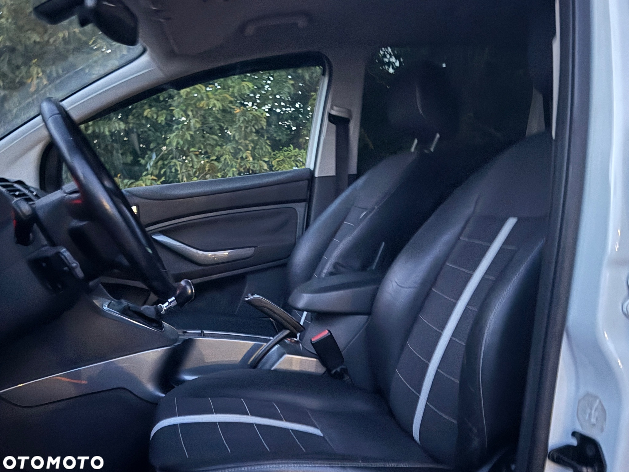 Ford Kuga 2.0 TDCi Titanium - 25