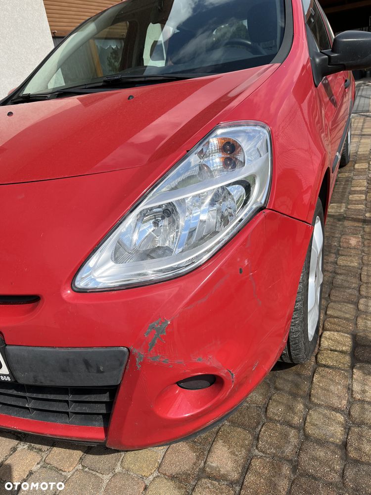 Renault Clio - 5