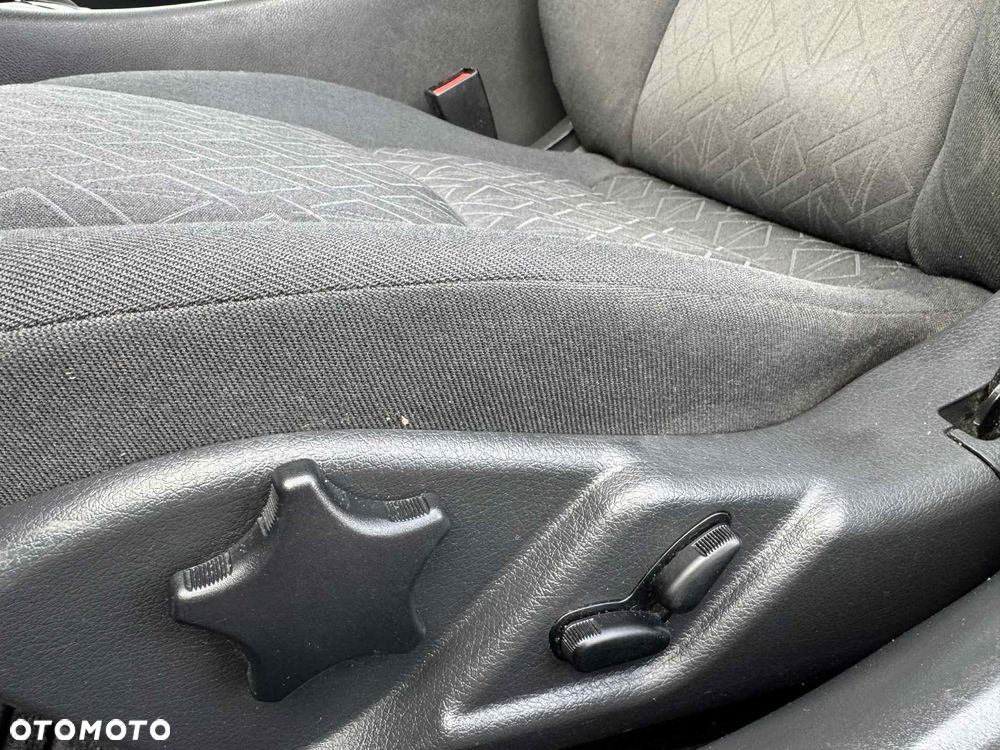 Mercedes-Benz Klasa C - 13