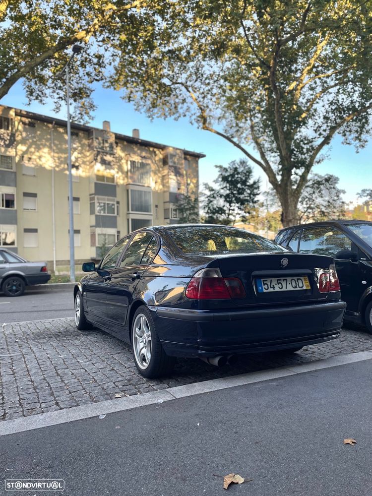 BMW 320 d - 4