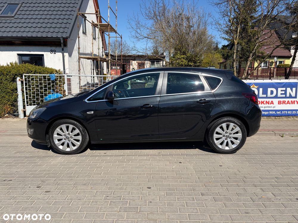 Opel Astra - 2