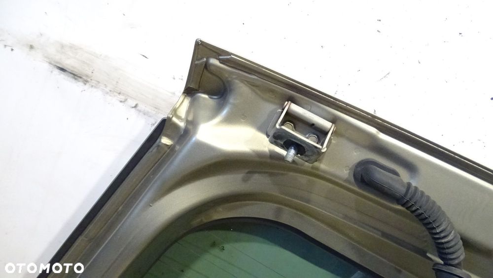 KLAPA TYŁ BAGAŻNIKA FIAT SEDICI 1.9 - 17