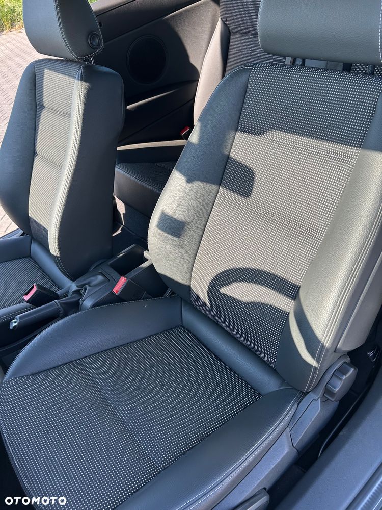 Opel Astra 1.6 Cosmo - 32
