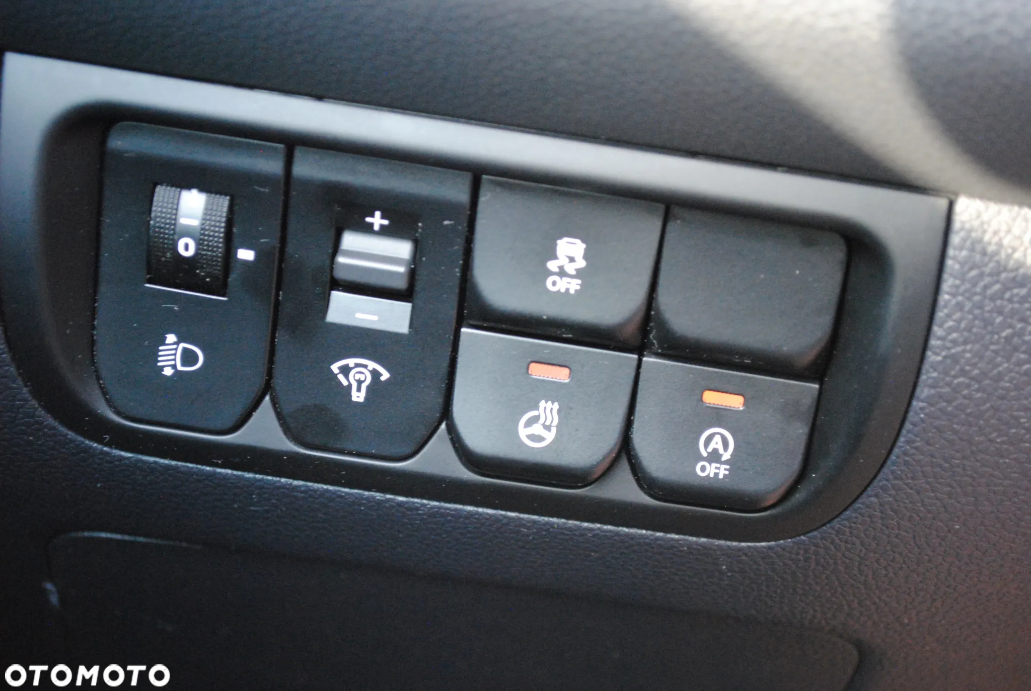 Kia Rio 1.2 Business Line - 10