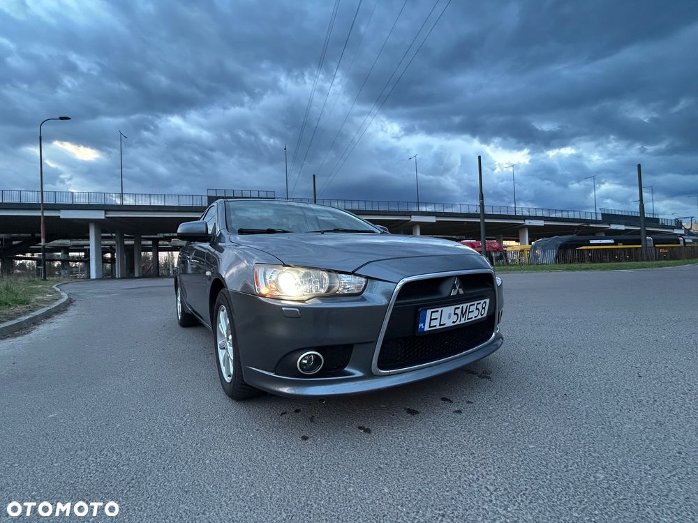 Mitsubishi Lancer 1.6 Inform - 5
