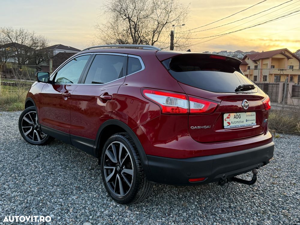 Nissan Qashqai 1.6 DCI TEKNA+ - 4