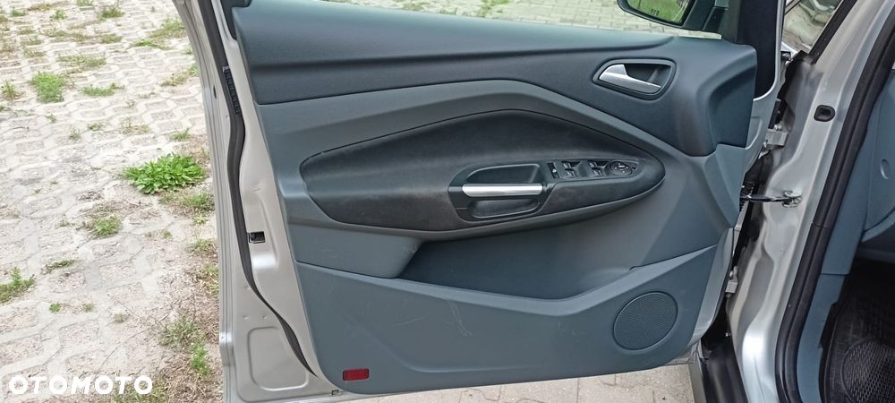 Ford C-MAX 1.6 TDCi Titanium - 17