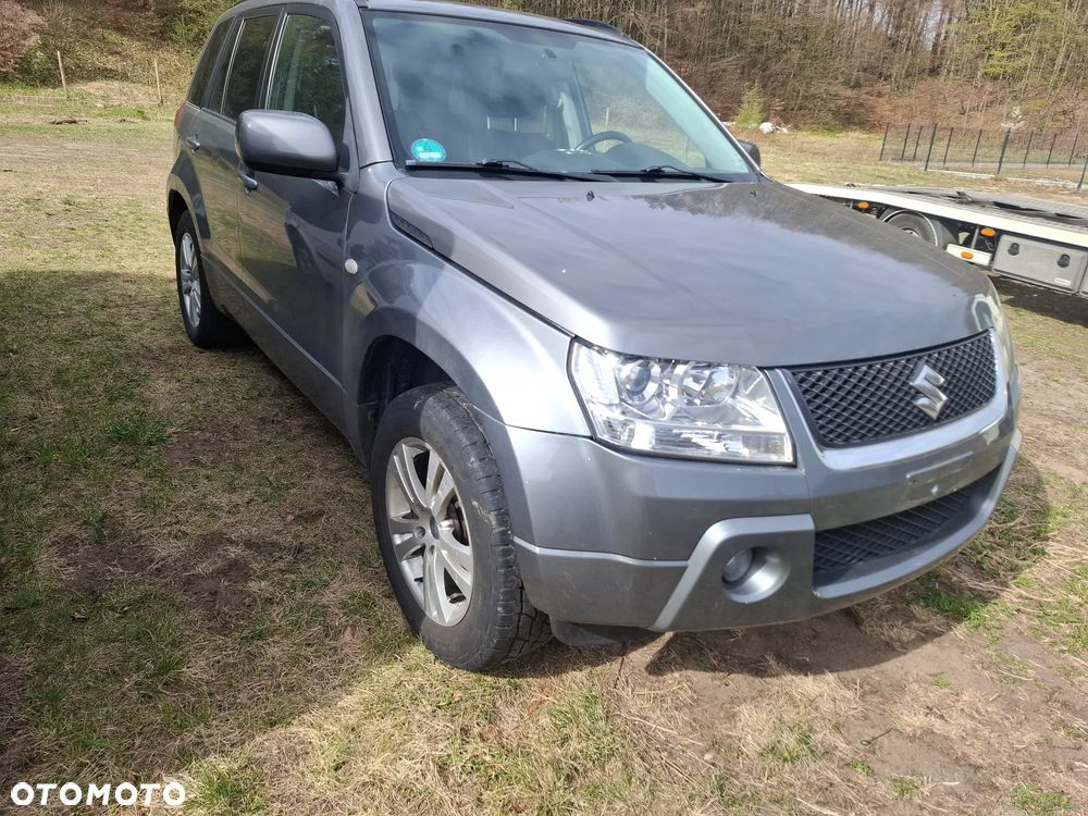 Suzuki Grand Vitara 2.0 - 2