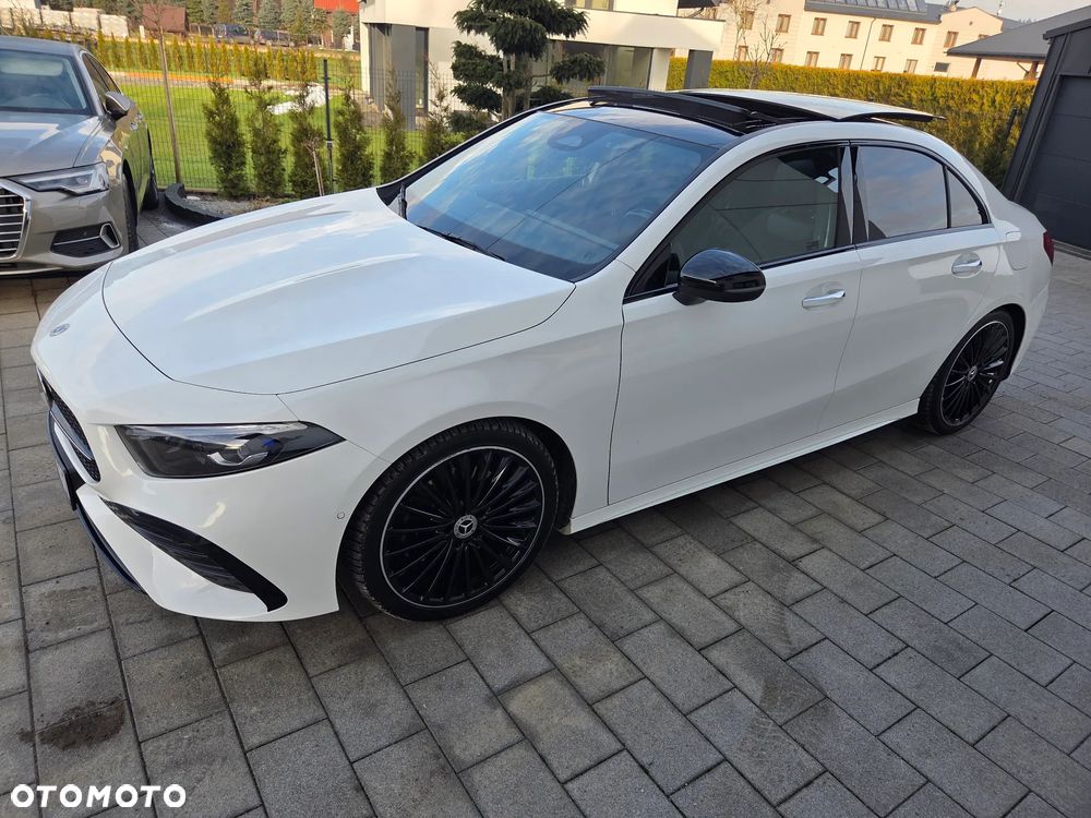 Mercedes-Benz Klasa A 220 4-Matic AMG Line 7G-DCT - 20
