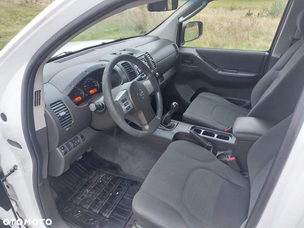 Nissan Navara - 11