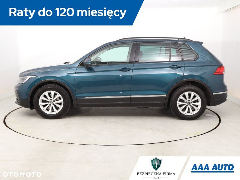 Volkswagen Tiguan - 4