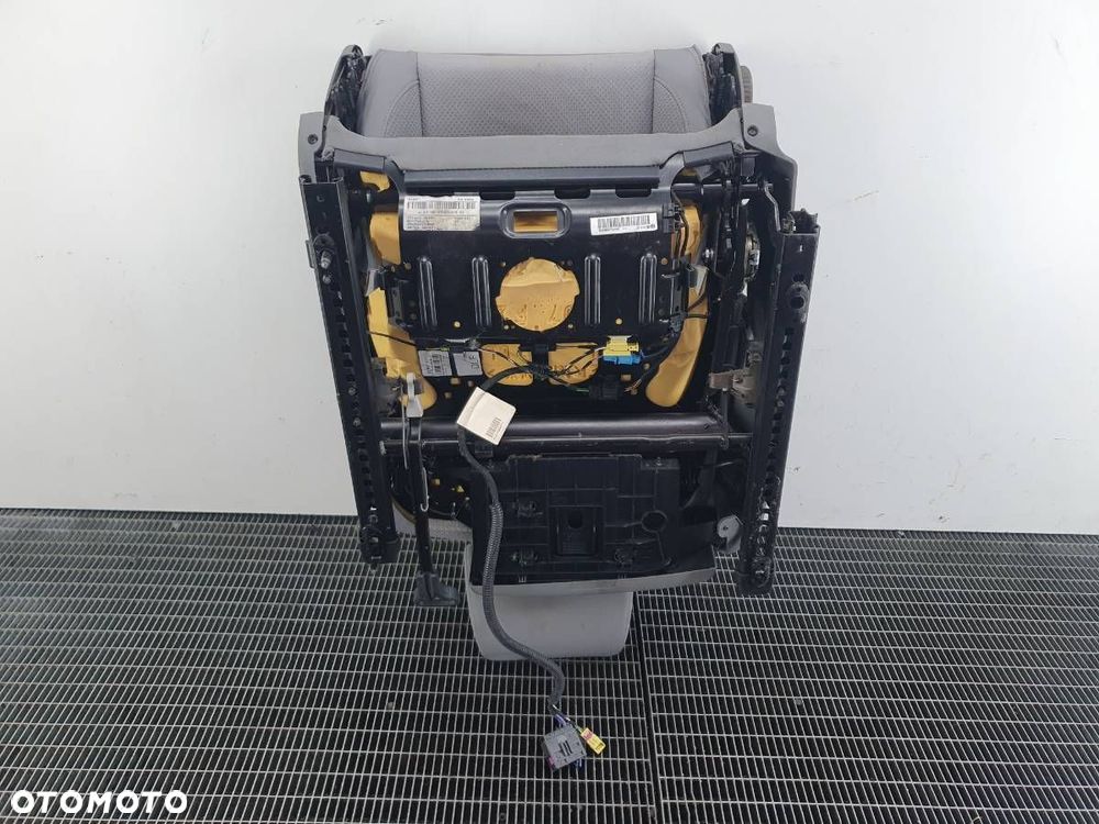 FOTEL PRAWY PRZÓD PASAŻERA GRZANY VW GOLF V 5D HB KOMBI JASNY EU AIRBAG - 5